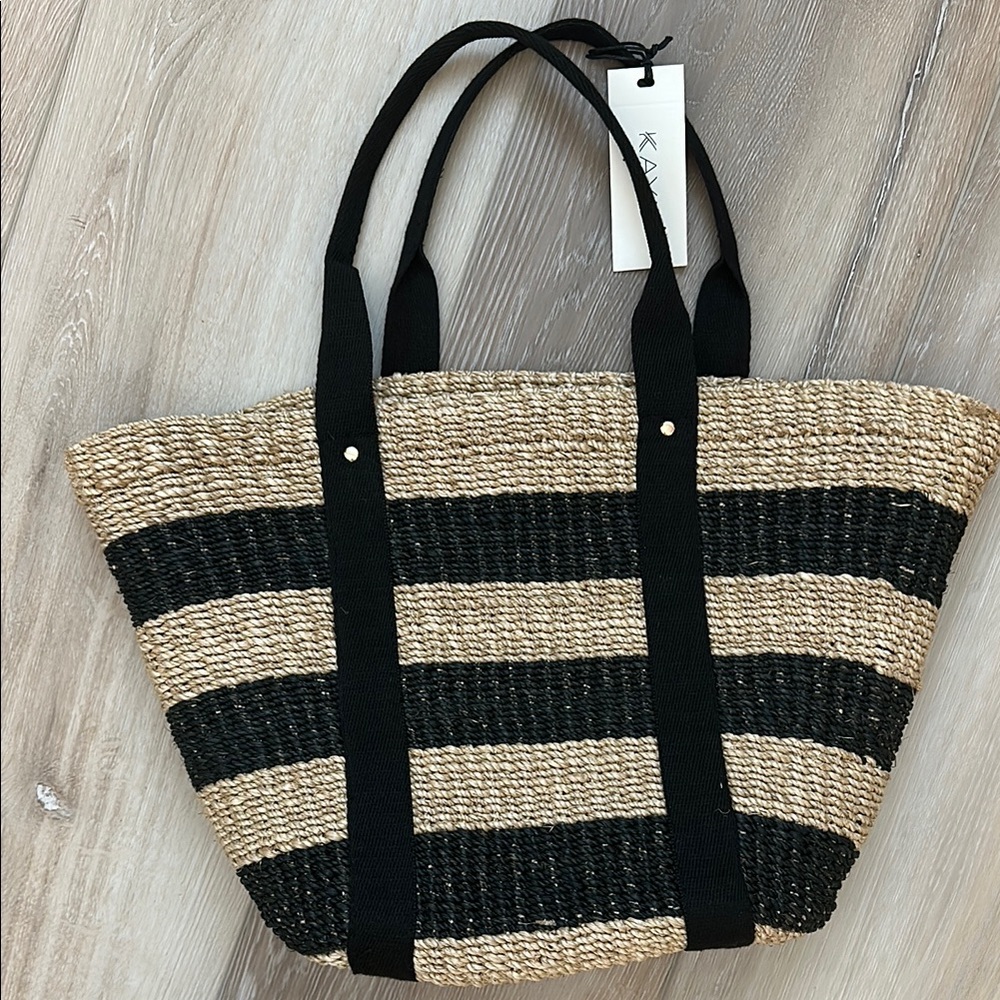KAYU straw tote